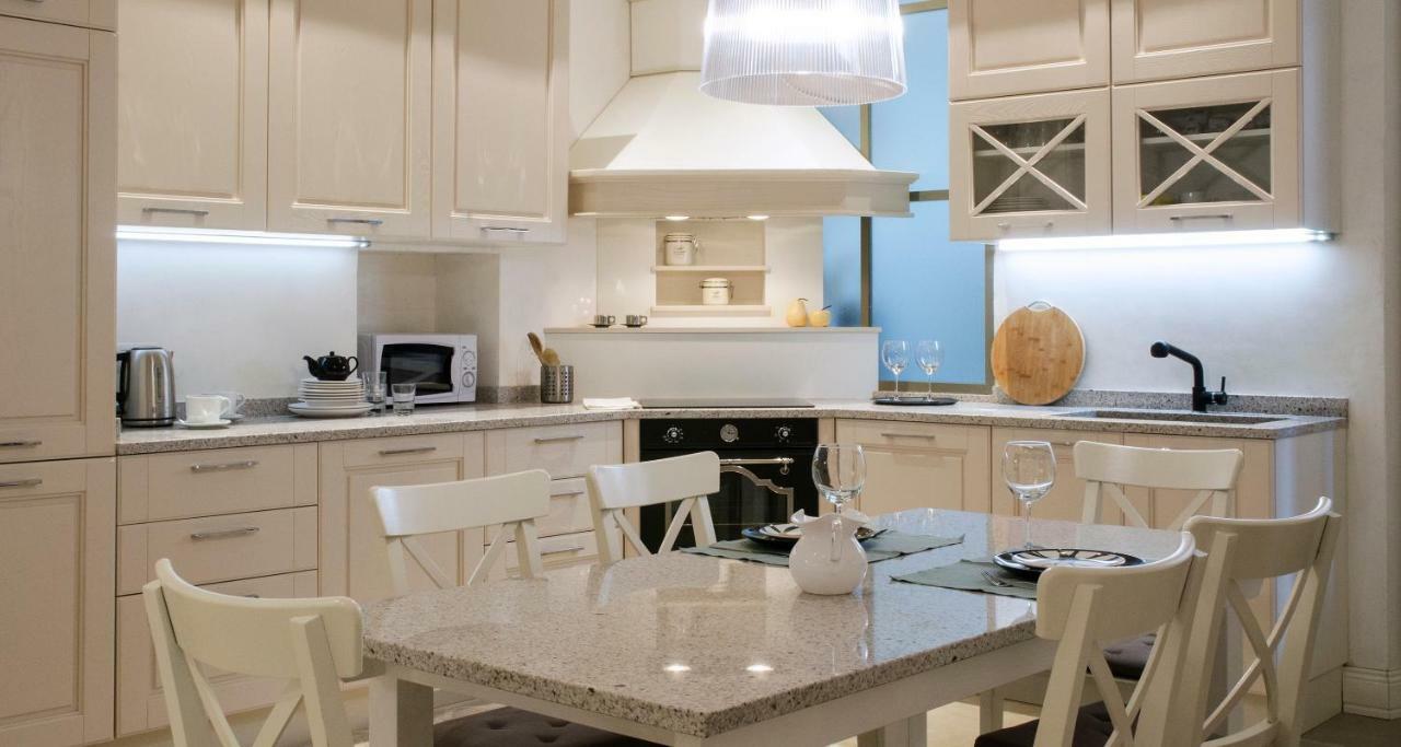 Joivy Splendid 3Br Apt With Parking And Terrace In Como Lake Como Екстериор снимка